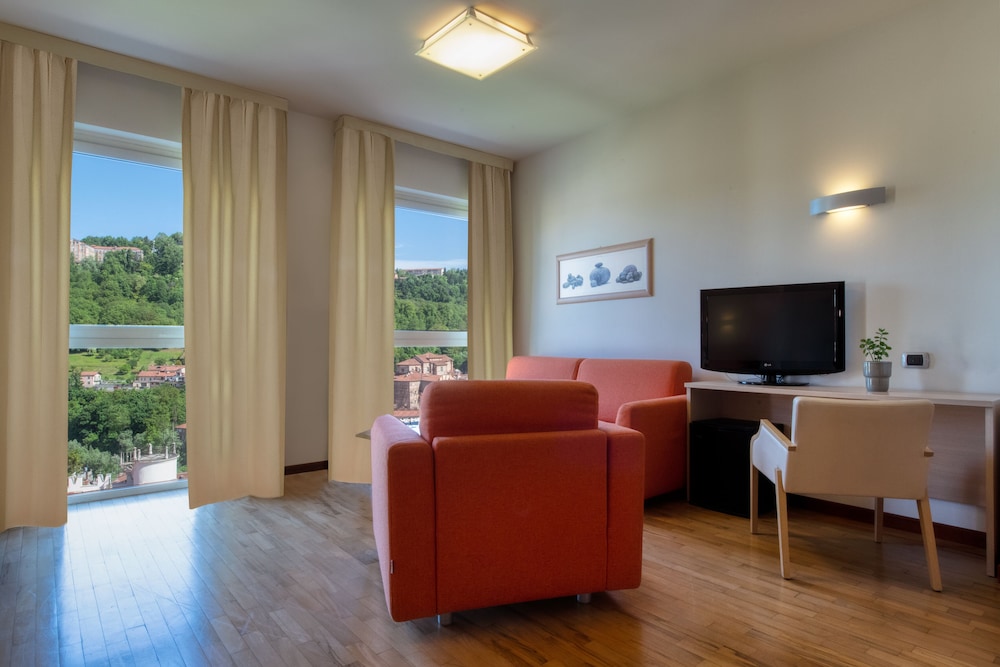 

Cagliari - Mondovì - Park Hotel