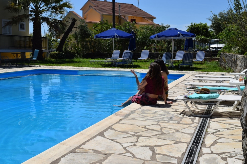 

Verona - Agios Ioannis (Corfu) - Elite Corfu - Adults Friendly