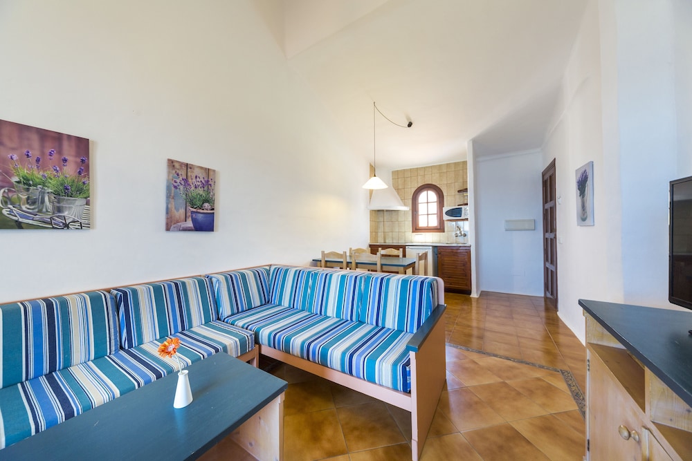 

Catania - Arenal D'En Castell - Aparthotel Comitas Tramontana Park