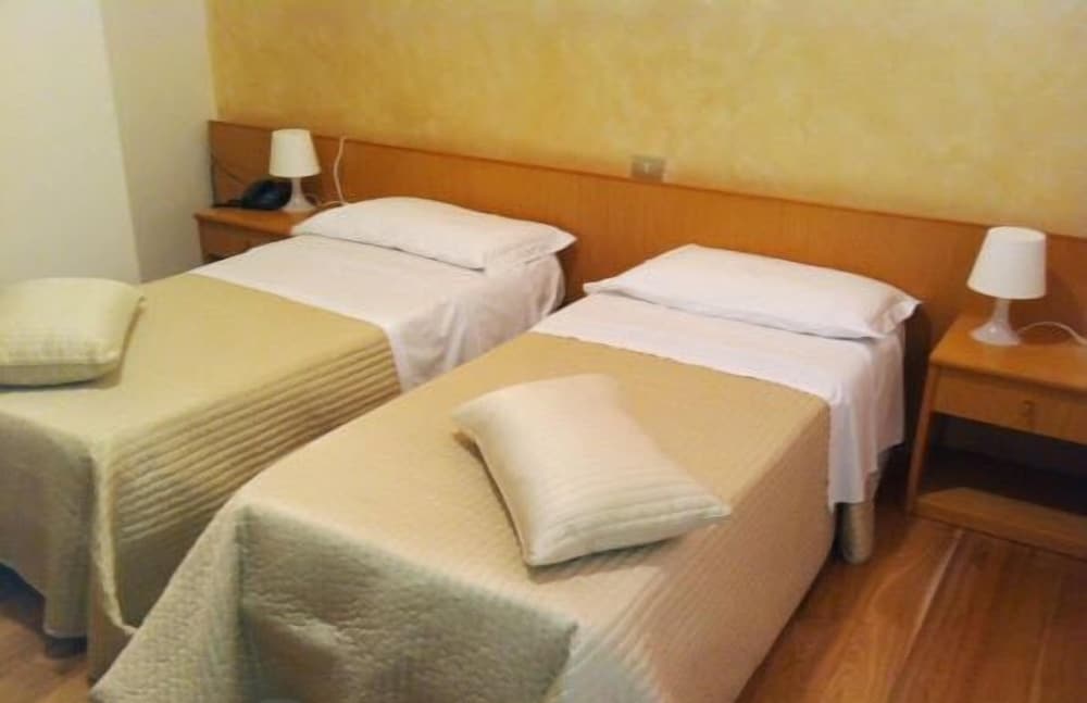 

Genova - Agrigento - Hotel Del Viale