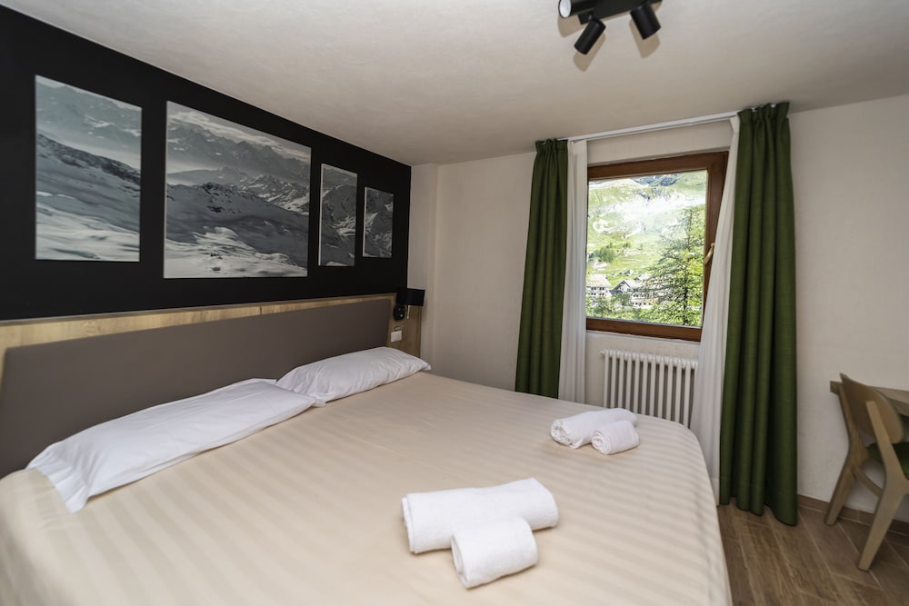 

Milano - Cervinia - Hotel Petit Palais