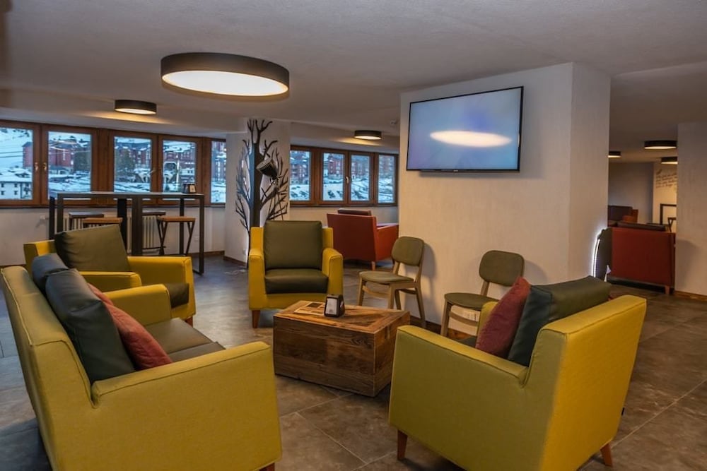 

Bari - Cervinia - Hotel Petit Palais