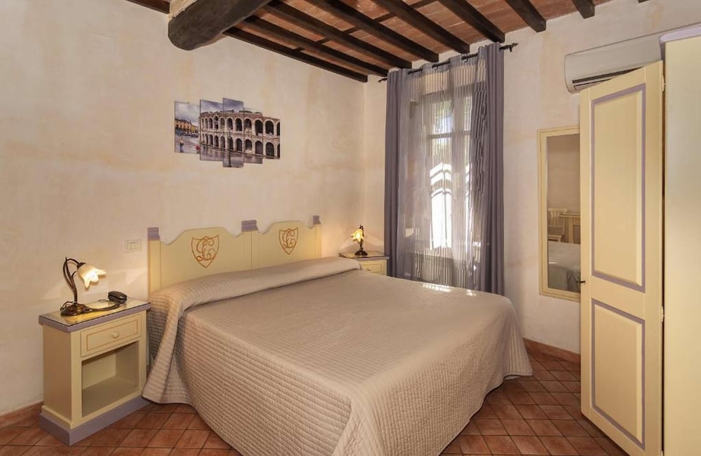 

Pescara - Lucca - Hotel Villa Cheli