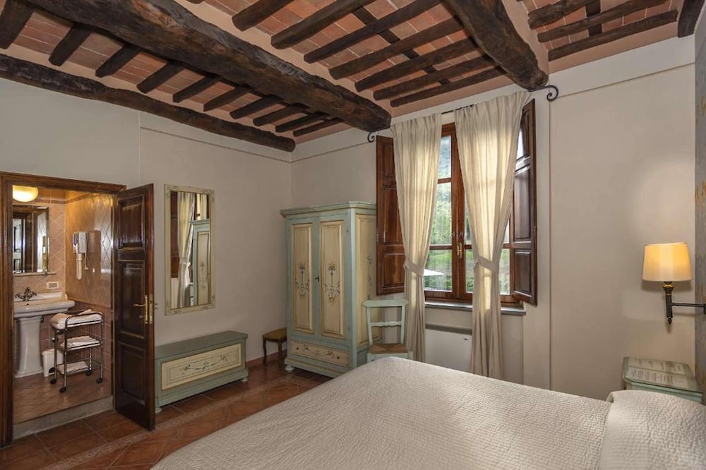 

Roma - Lucca - Hotel Villa Cheli