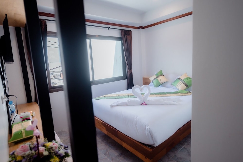

Milano - Bangrak Beach - Koh Samui - Coconut Grove Hotel Samui