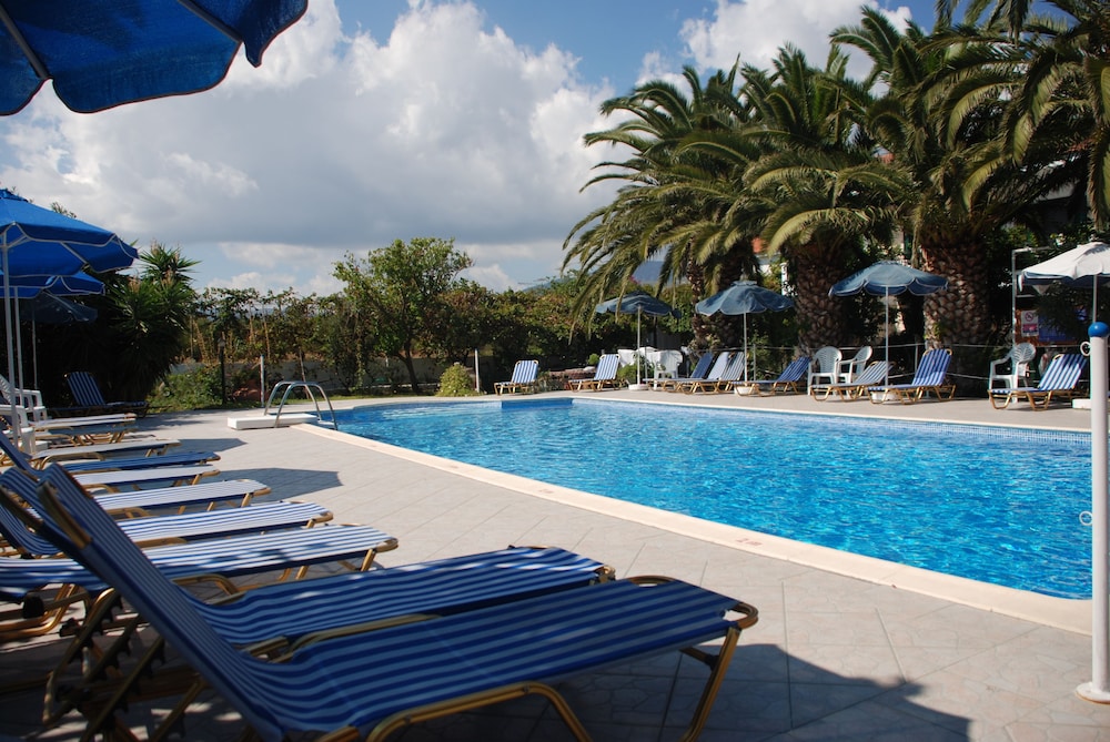 

Milano - Samos - Anna Studios