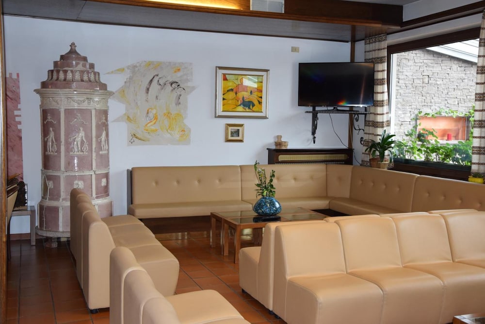 

Lamezia Terme - Pergine Valsugana - Hotel Olimpic