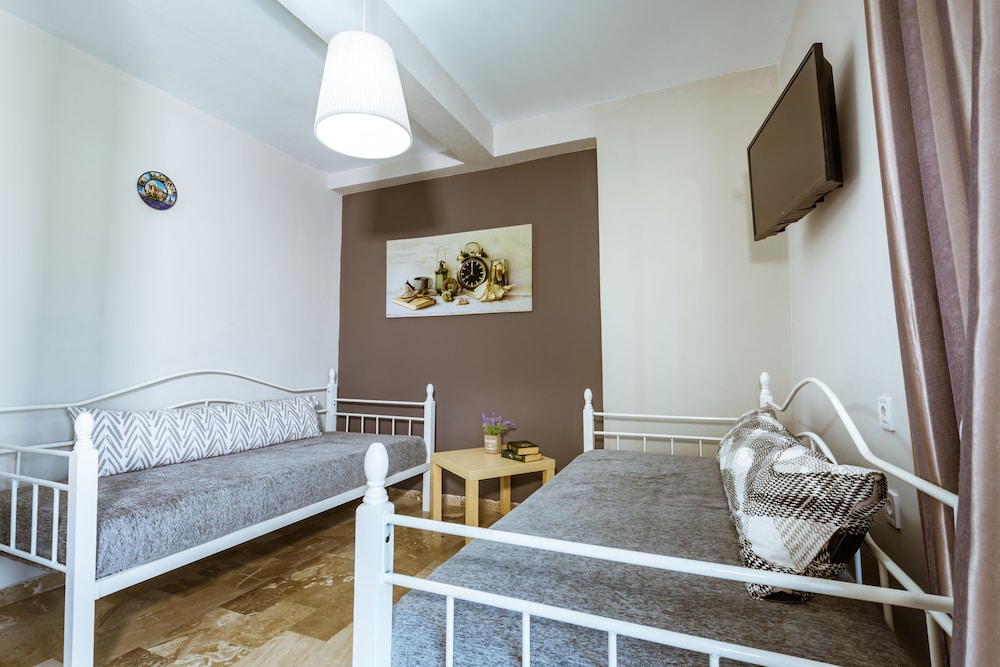 

Roma - Platanias (Crete) - Gregory Comfort Hotel