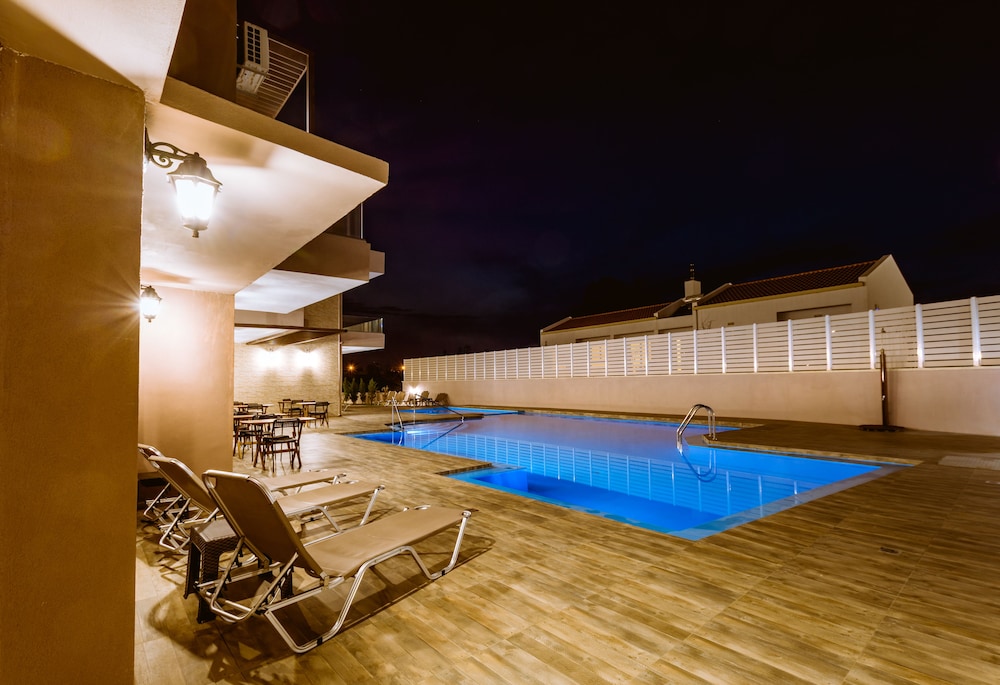 

Bologna - Platanias (Crete) - Gregory Comfort Hotel