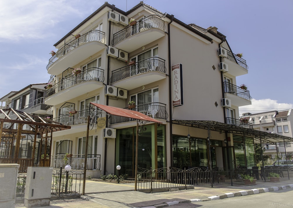 

Milano - Sunny Beach - Hotel Radina