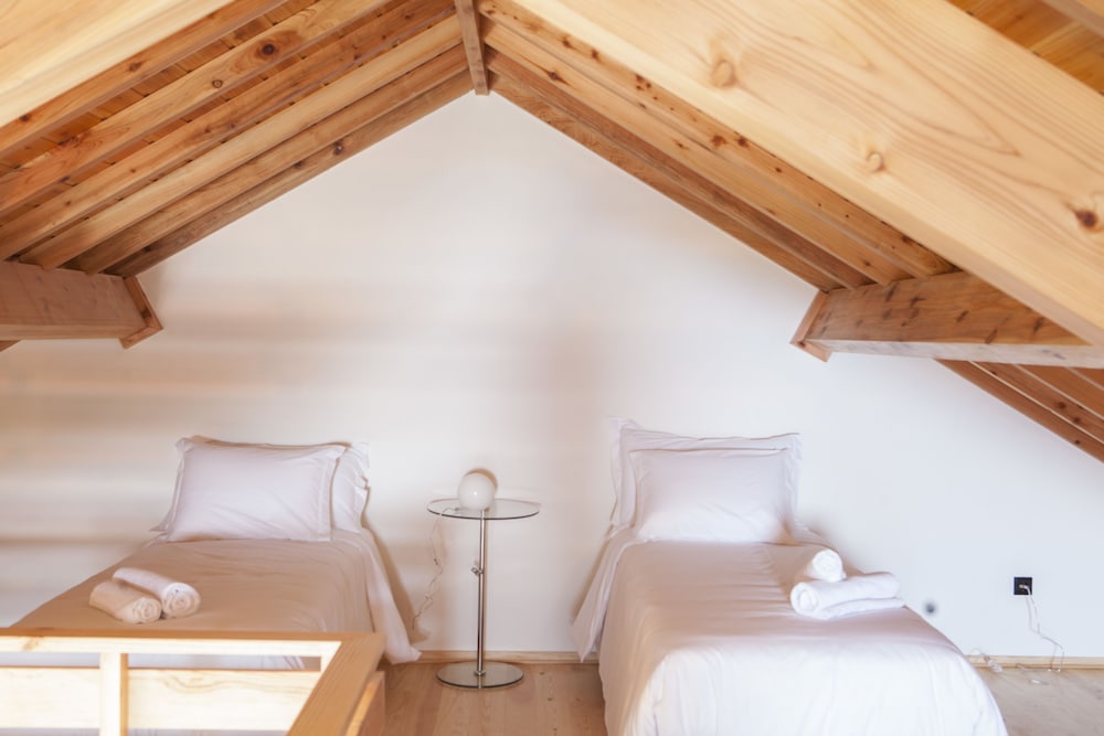 

Milano - Quatro Ribeiras - Caparica Azores Ecolodge