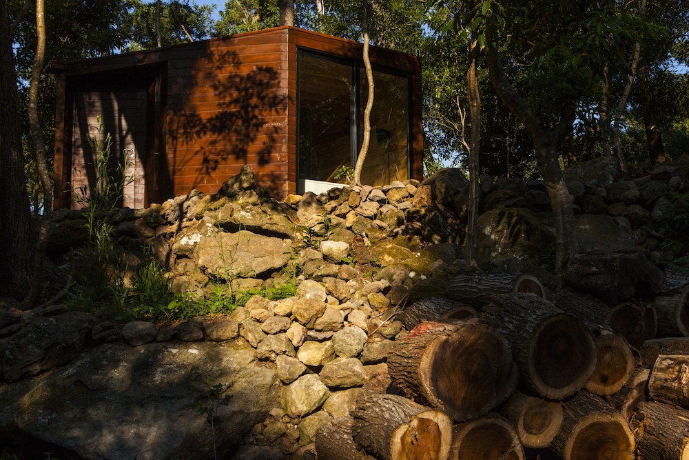 

Milano - Quatro Ribeiras - Caparica Azores Ecolodge