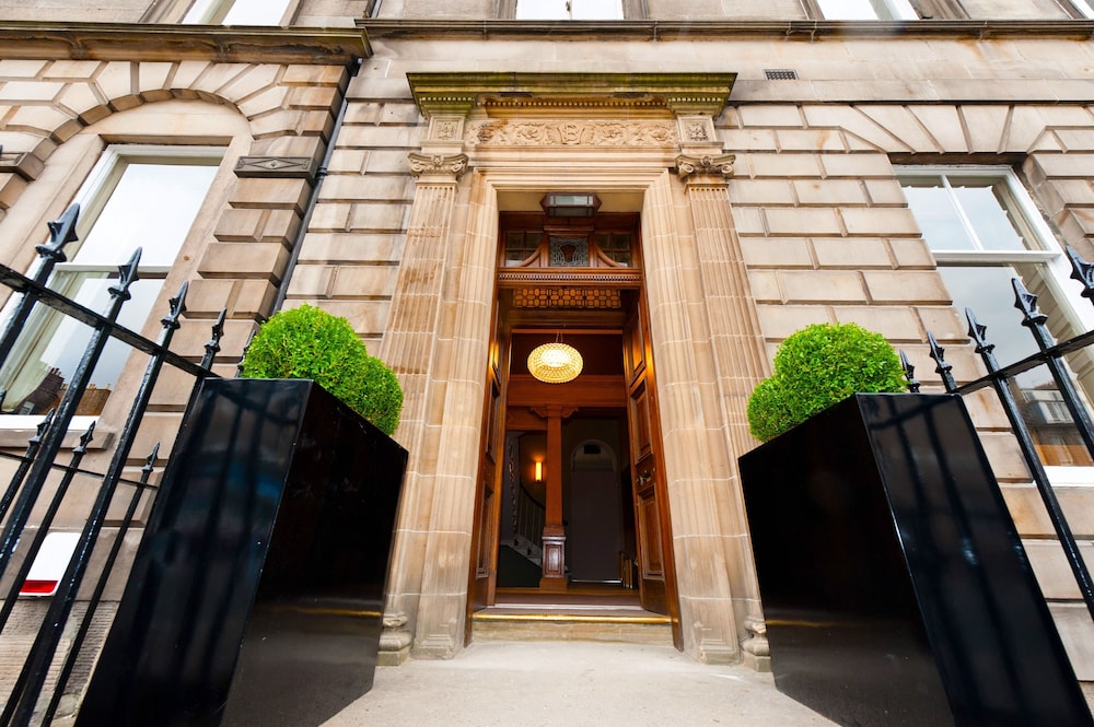 

Roma - Edimburgo - The Place Hotel