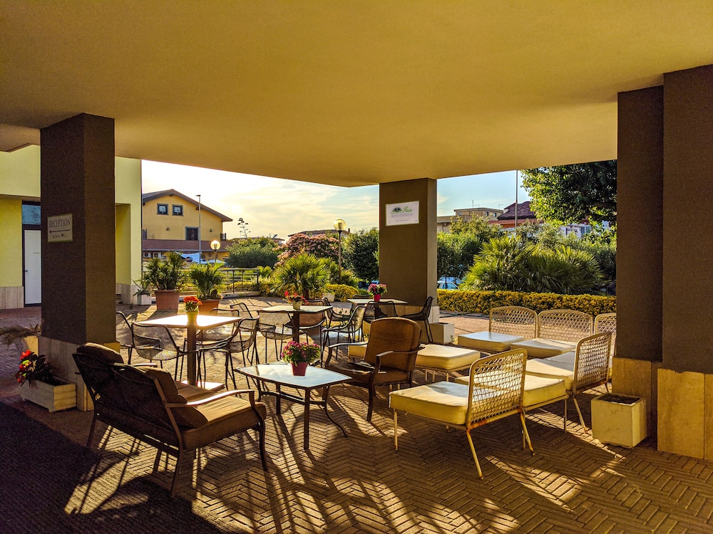 

Venezia - Fiumicino - Isa Residence Fiumicino Airport