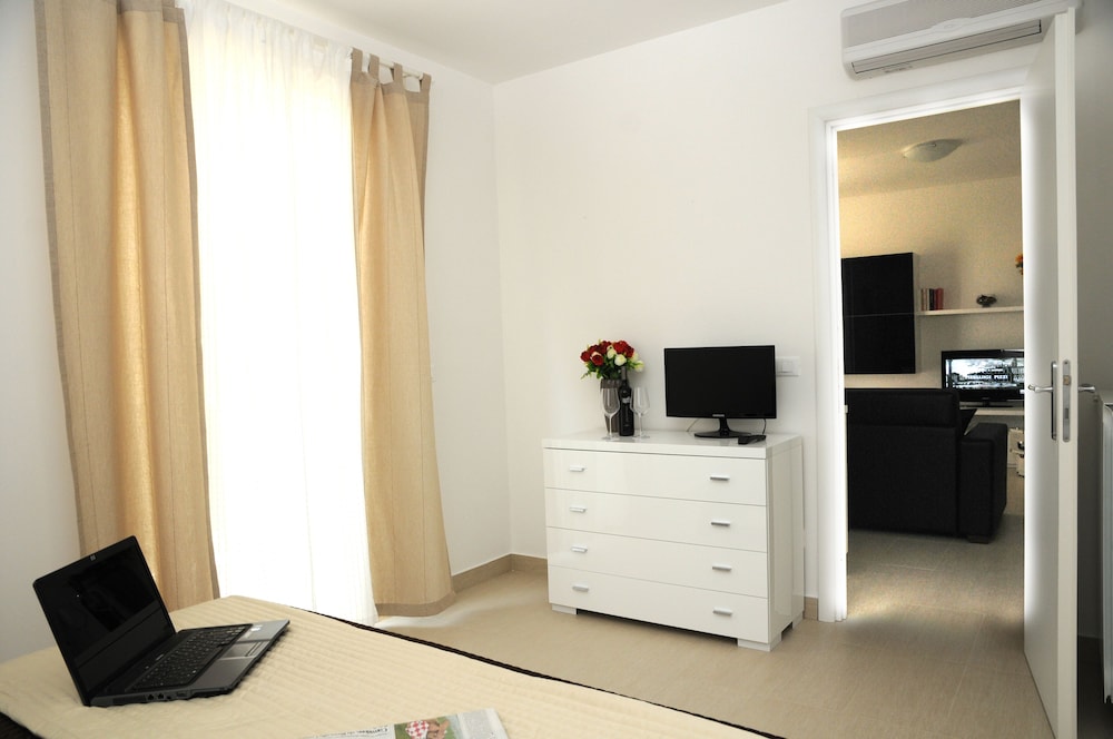 

Catania - Fiumicino - Isa Residence Fiumicino Airport