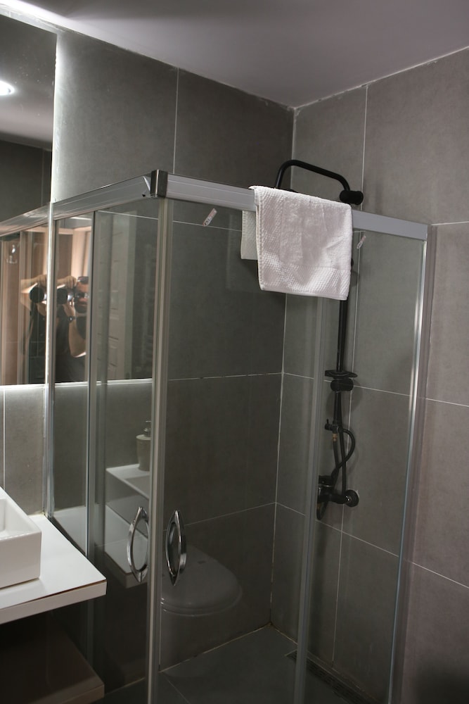 

Napoli - Istanbul, New Airport - Lily Airport Otel