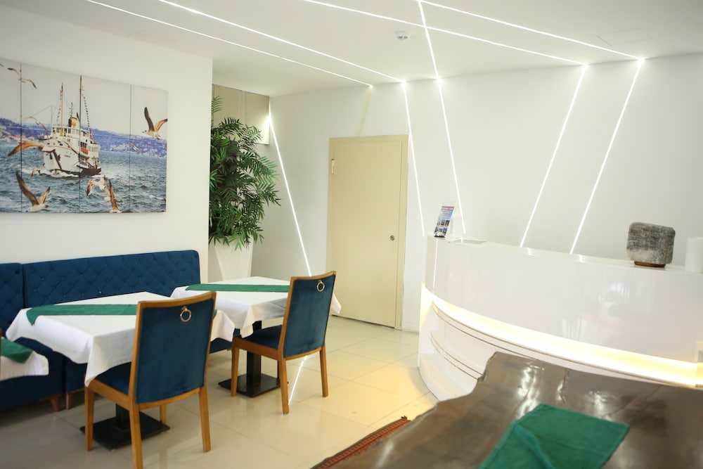 

Lamezia Terme - Istanbul, New Airport - Lily Airport Otel