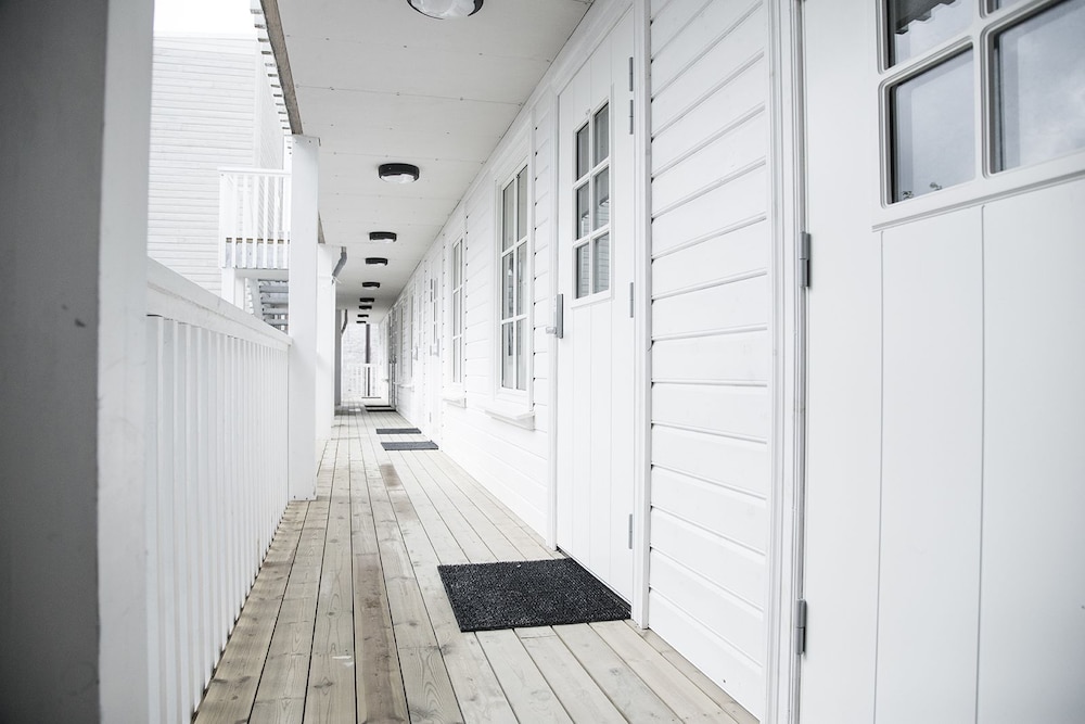 

Milano - Stavanger - Stavanger Housing Hotel