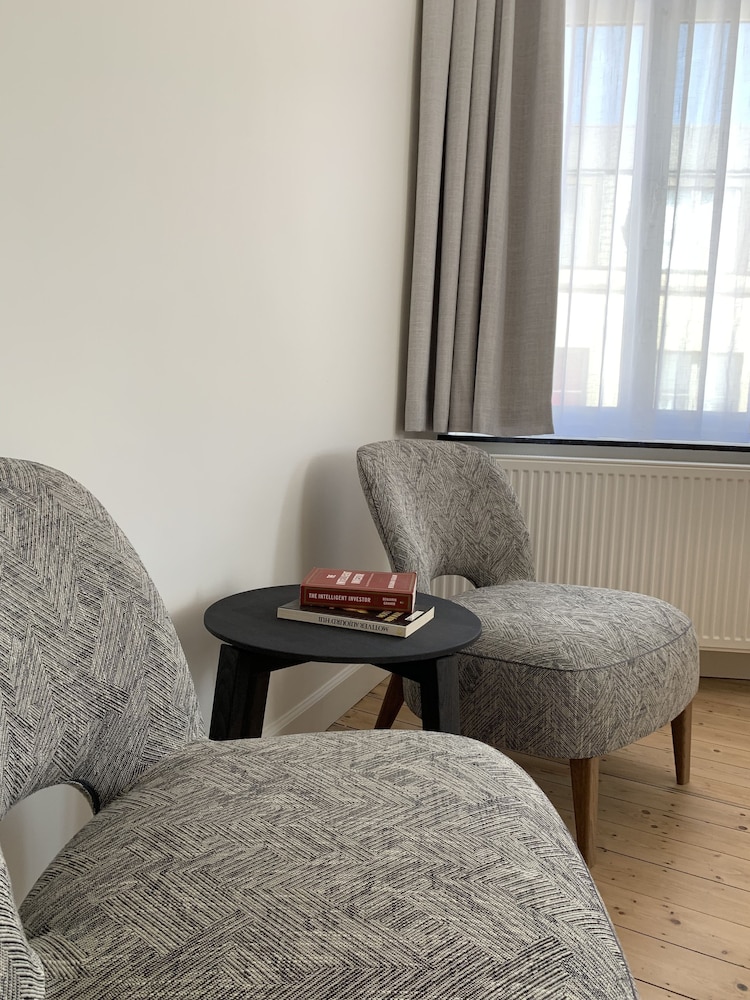 

Pescara - Gent - Heirloom - The Mansion
