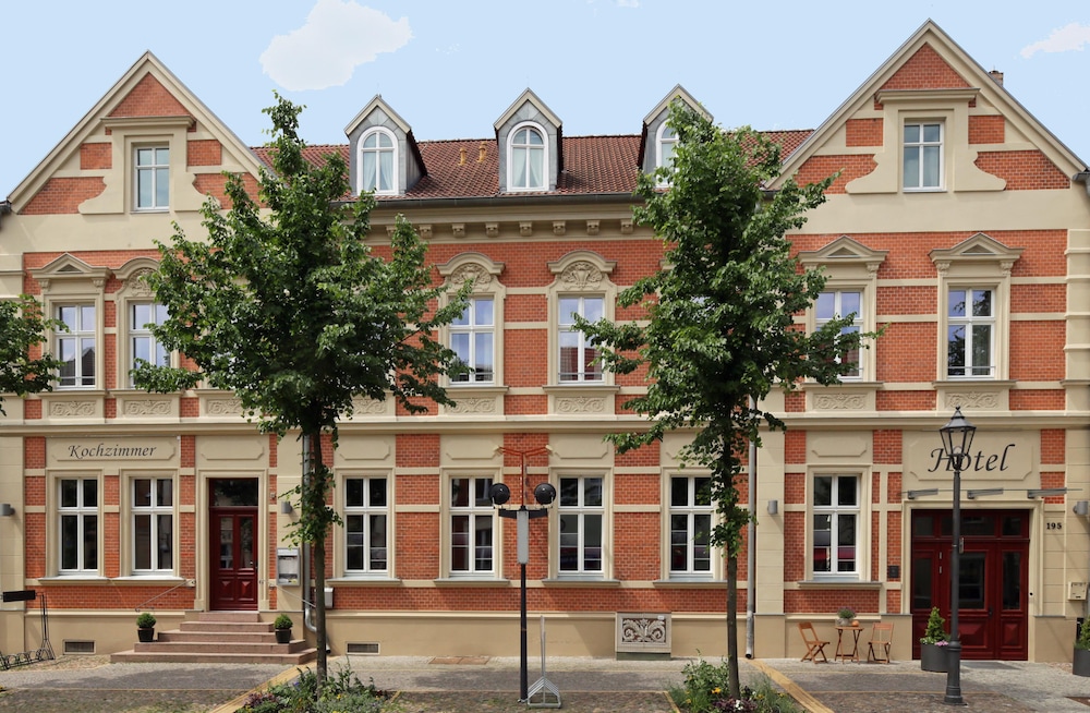 

Roma - Zauchwitz - Gut Hotel Stadt Beelitz