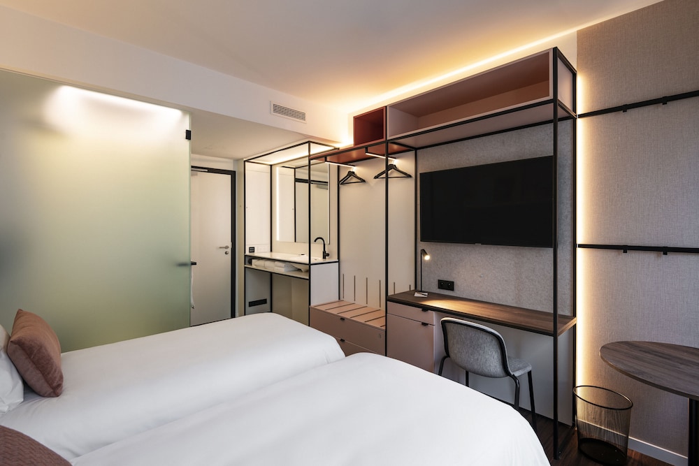 

Milano - Anversa - A-STAY Antwerp