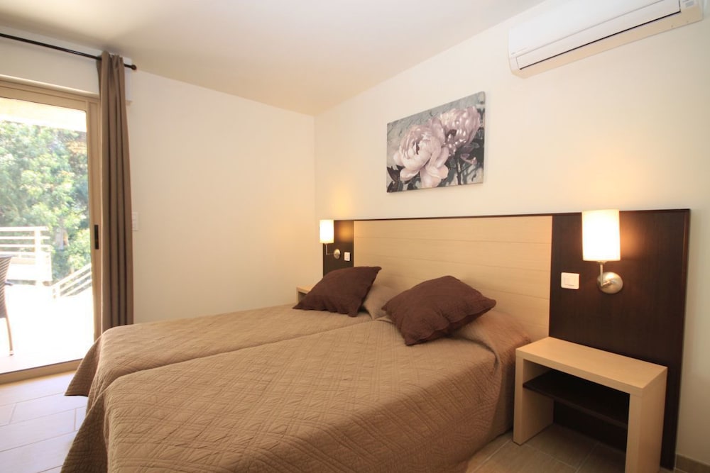 

Firenze - Porto - Hotel Costa Rossa