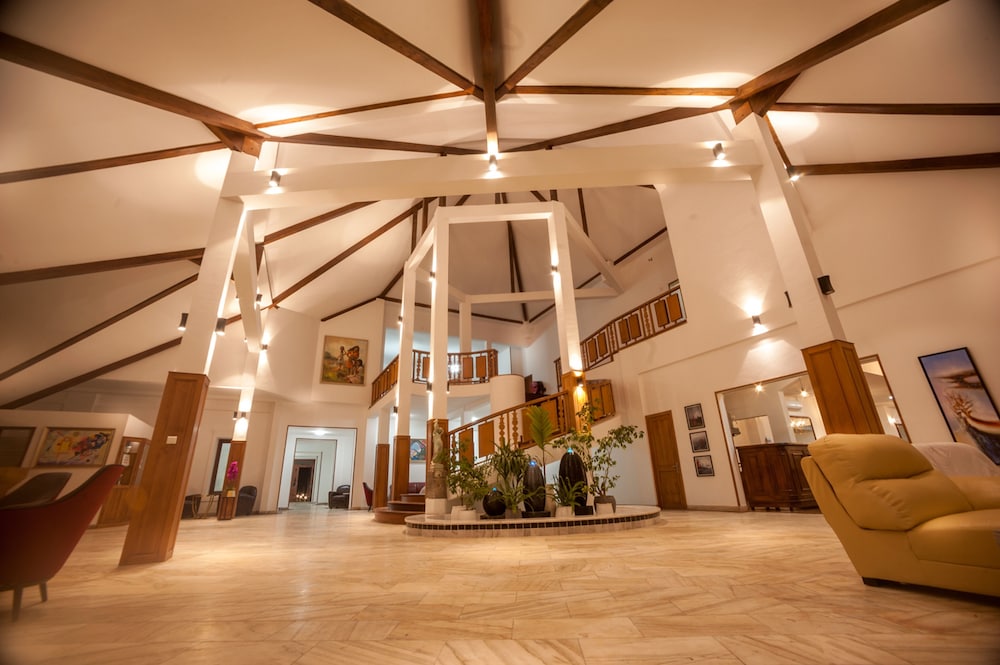 

Milano - Antsirabe - Arotel SPA