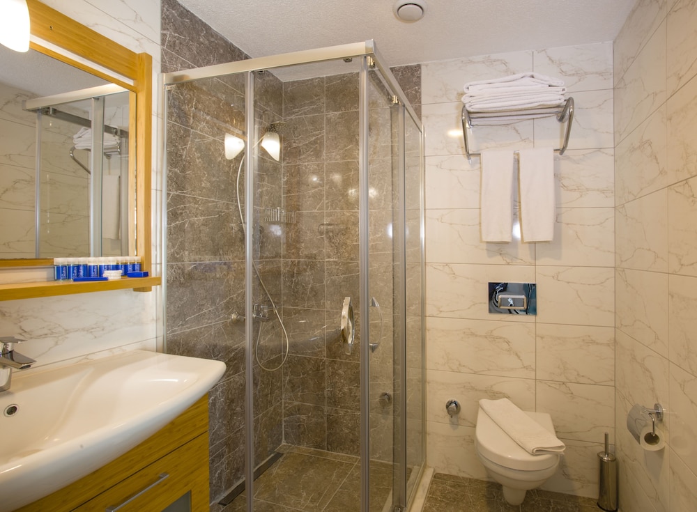 

Milano - Gumusluk - My Marin Otel