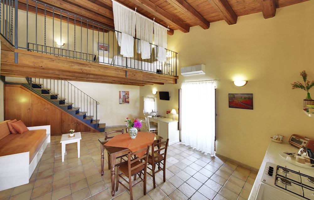 

Roma - Comiso - Artemisia Resort