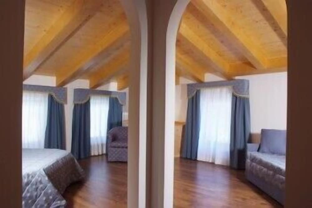 

Palermo - Folgarida - Hotel Mountain Resort