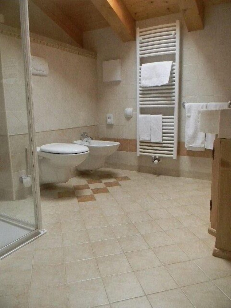 

Catania - Dimaro - Hotel Mountain Resort