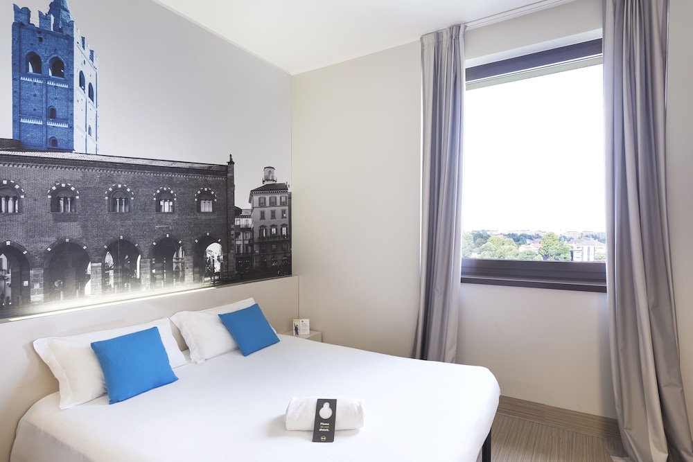 

Palermo - Milano - B&B Hotel Milano-Monza