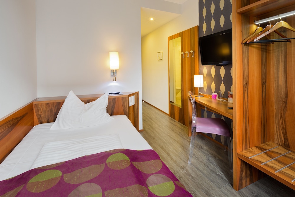 

Roma - Baden bei Wien - Motel Baden