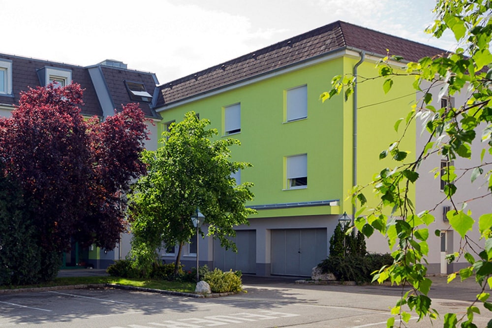 

Milano - Bad Vöslau - Motel Baden