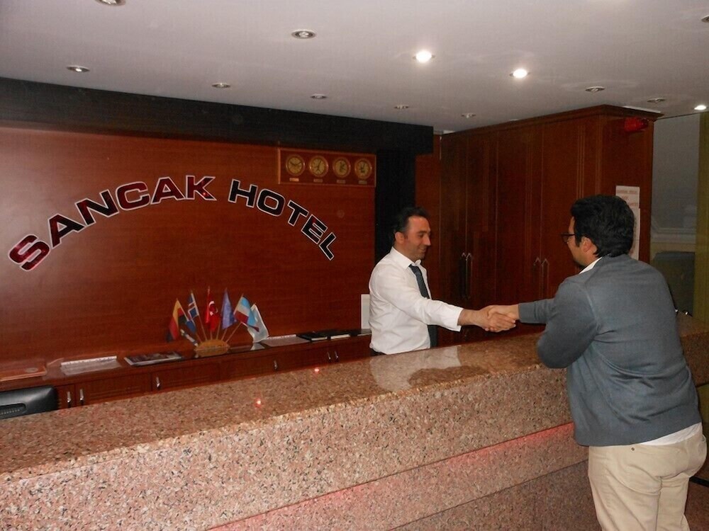 

Bari - Büyükçekmece - SANCAK HOTEL