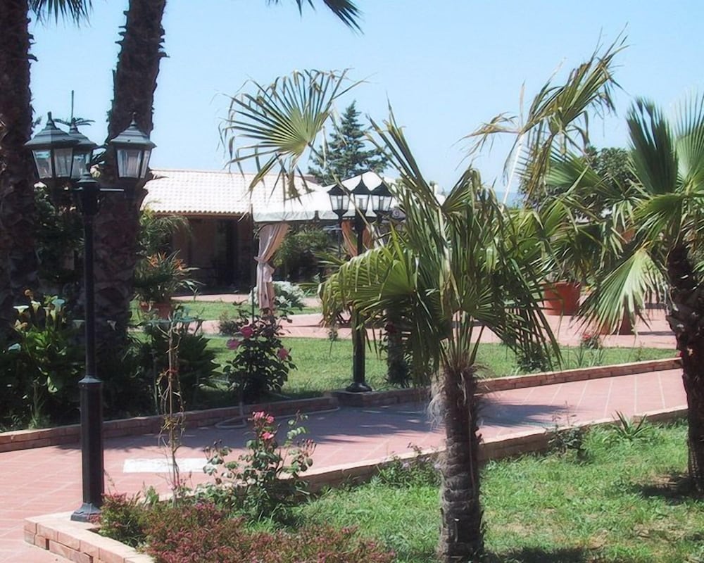 

Milano - Case Monterosso - Villa Cristina