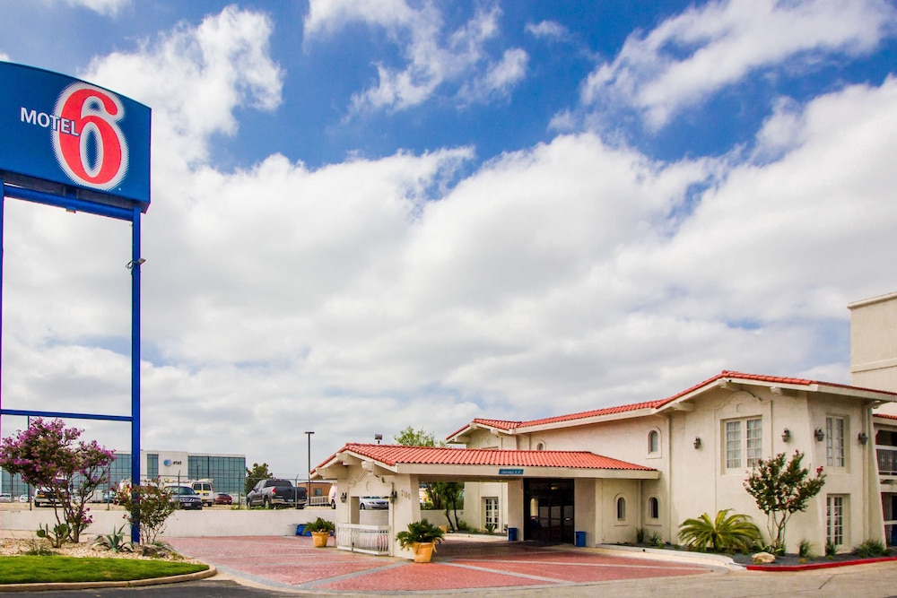 

Milano - Austin (TX) - Motel 6-Austin, TX - Midtown