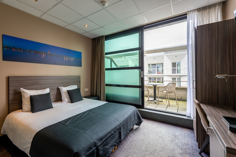 

Roma - Anversa - Hotel Docklands