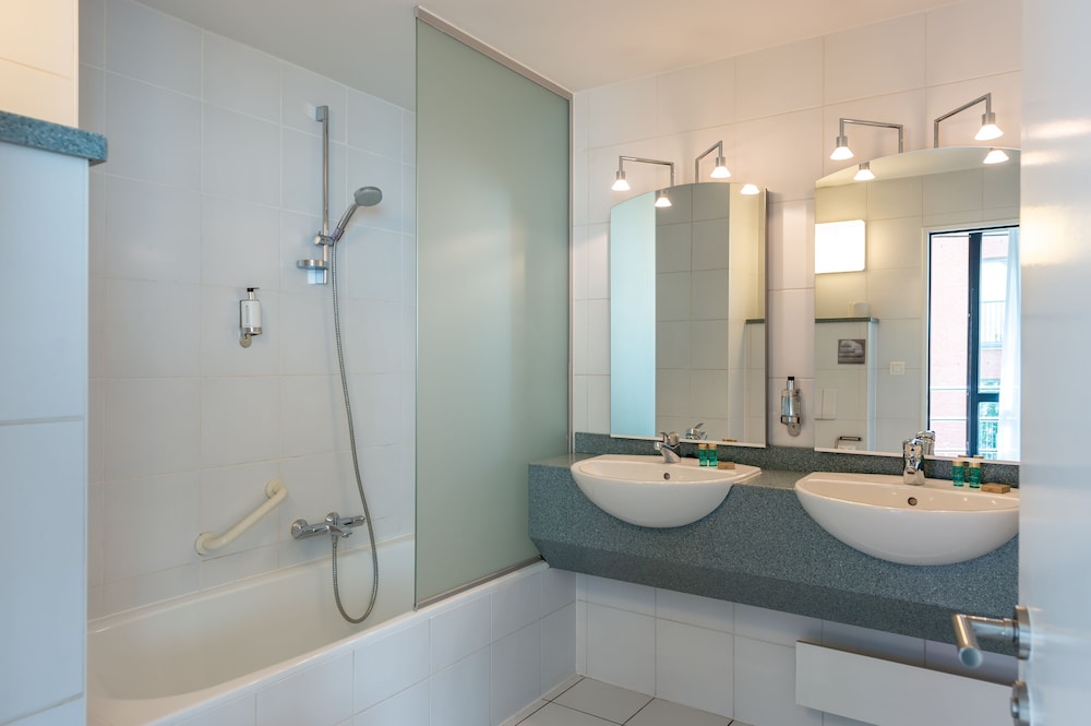 

Bologna - Anversa - Hotel Docklands
