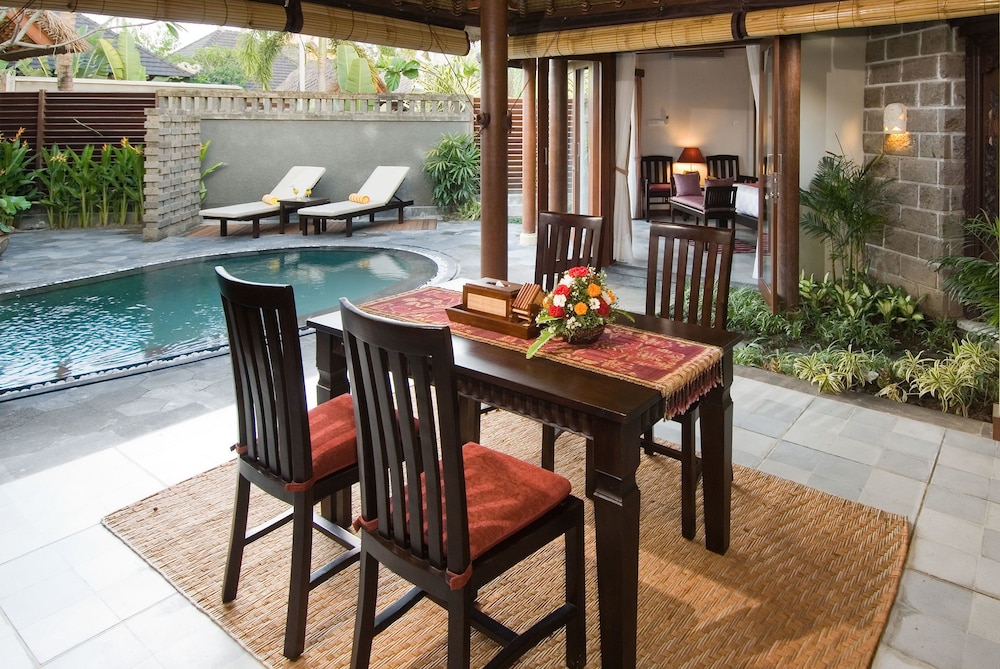 

Venezia - Ketewel - Bumi Linggah Villas Bali