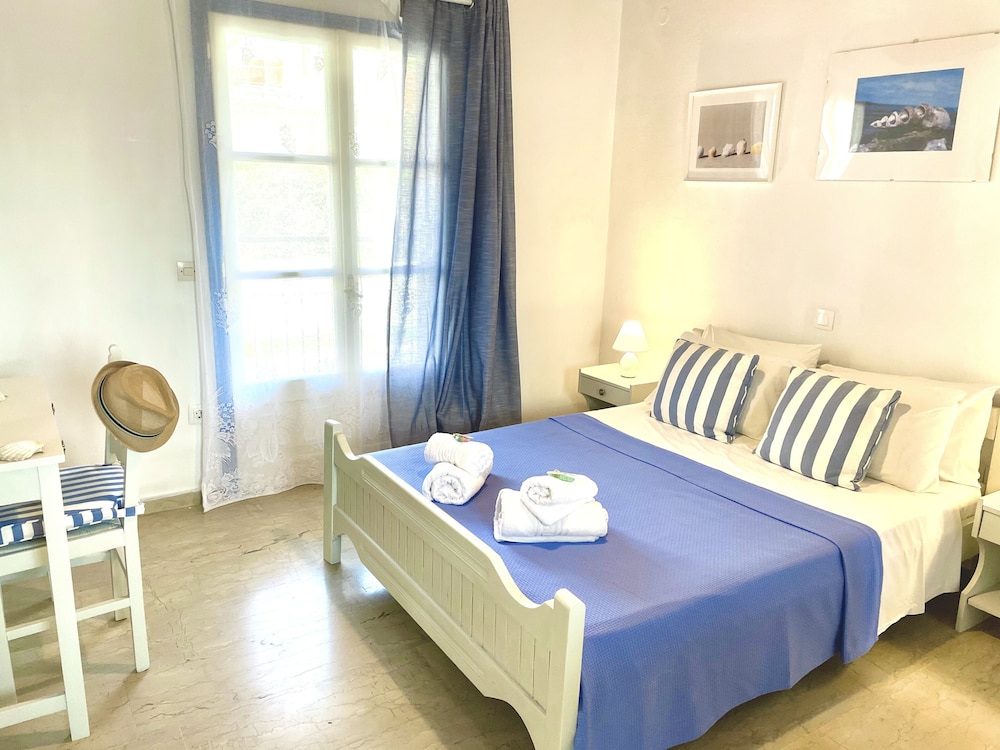

Venezia - Kassiopi - Sunflower Apartments & Studios