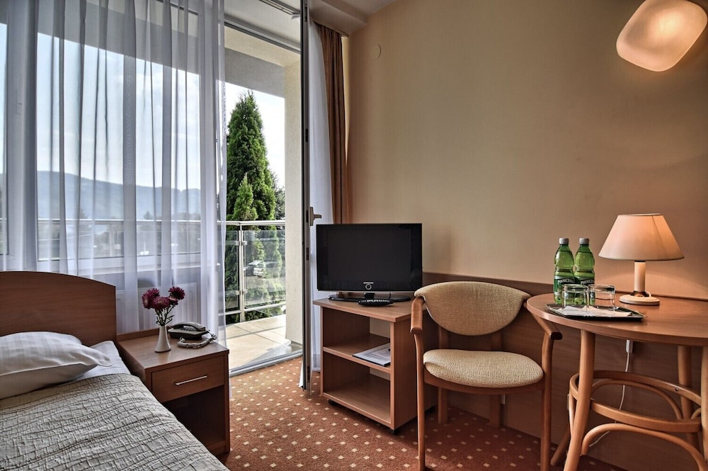 

Napoli - Barcice - Hotel Perła Południa