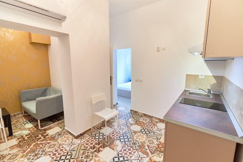 

Lamezia Terme - Bucarest - Stanford Aparthotel Gara de Nord