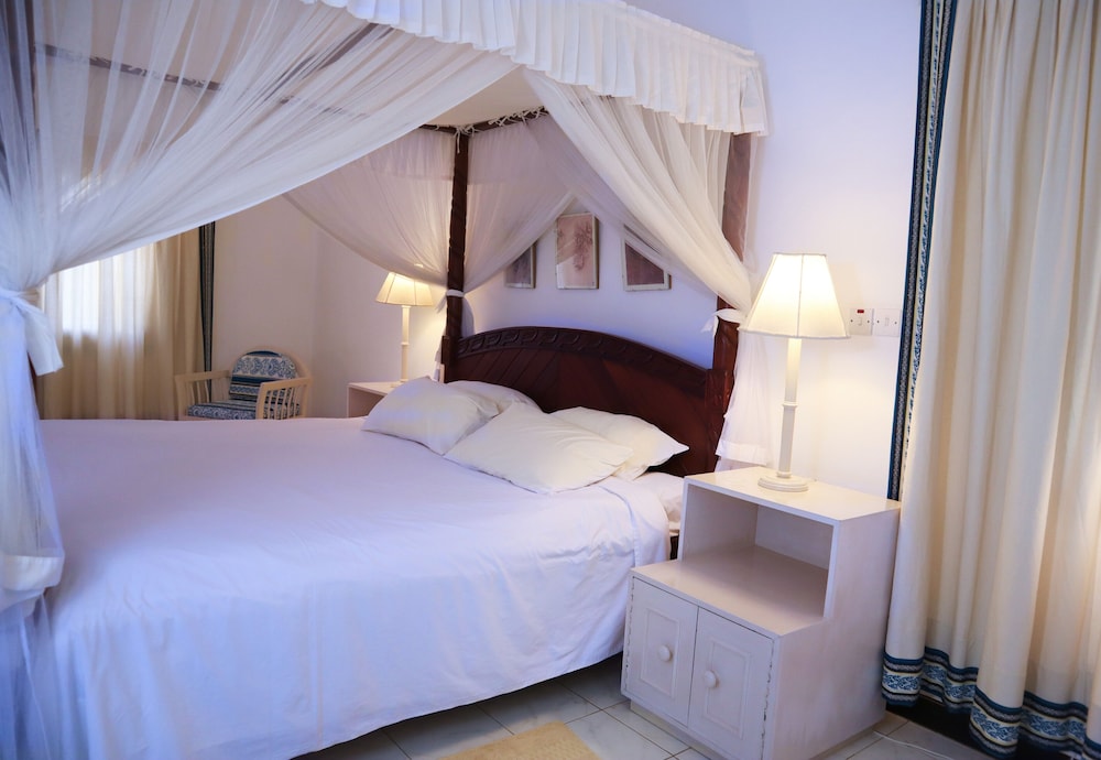 

Bari - Marafiki - Woburn Residence Club