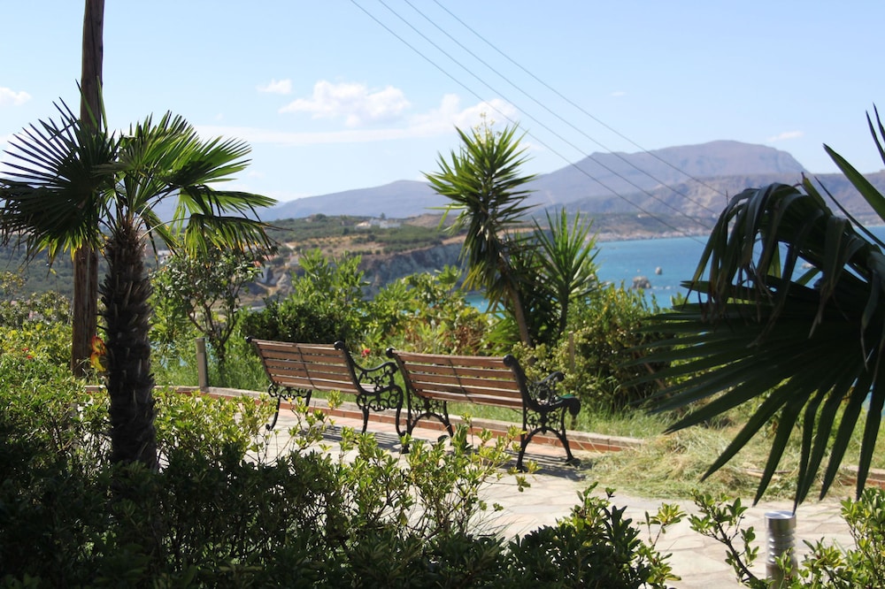 

Firenze - Georgioupoli - Villa Irini