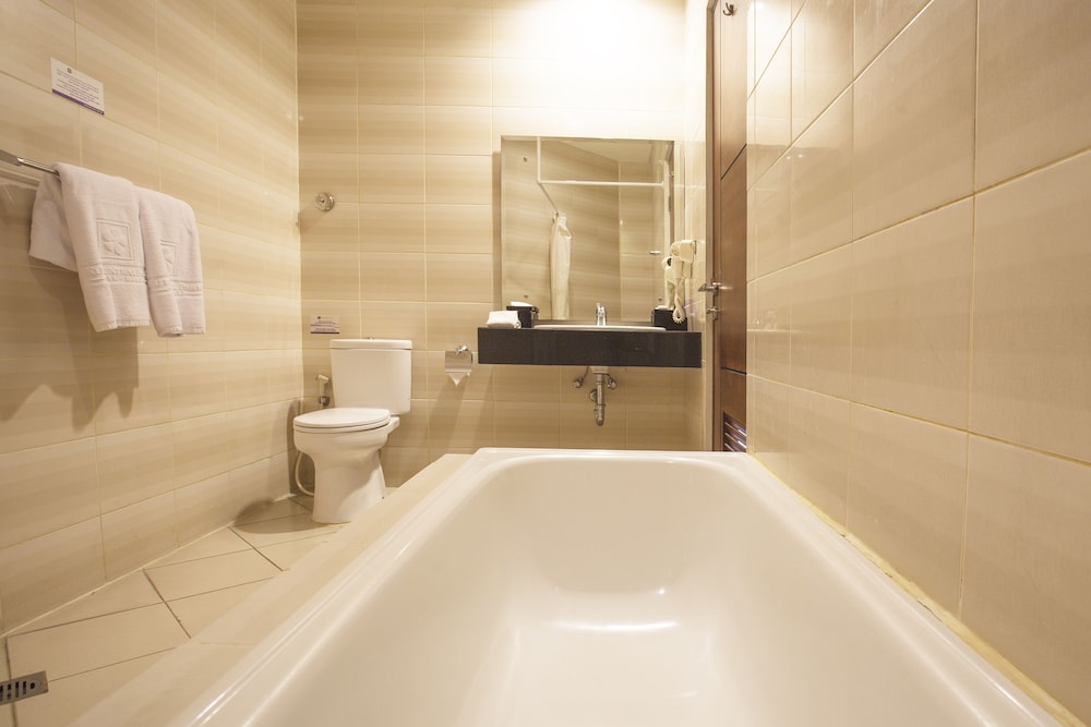 

Milano - Tuban - Kuta Central Park Hotel