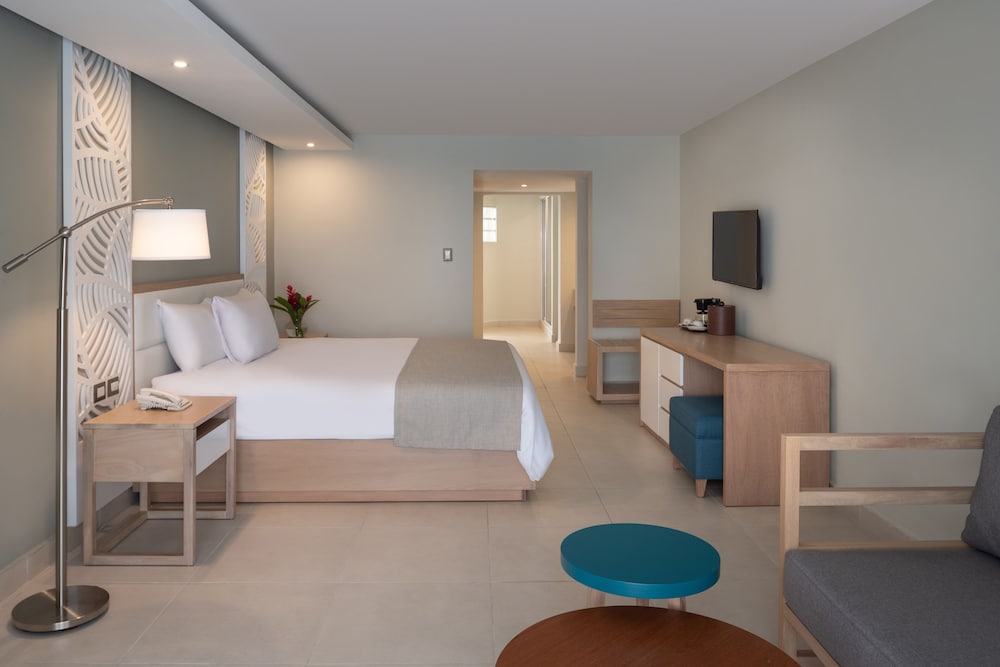 

Roma - Sosua - Select at Casa Marina Adults Only