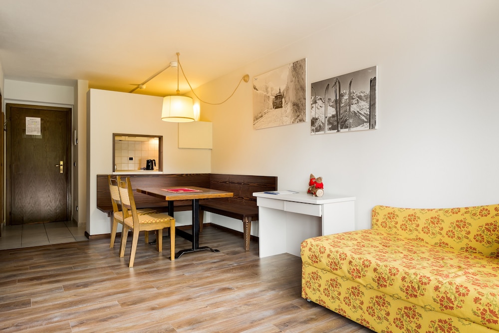 

Bari - Folgarida - HOTIDAY Apartment Collection - Campiglio Grostè