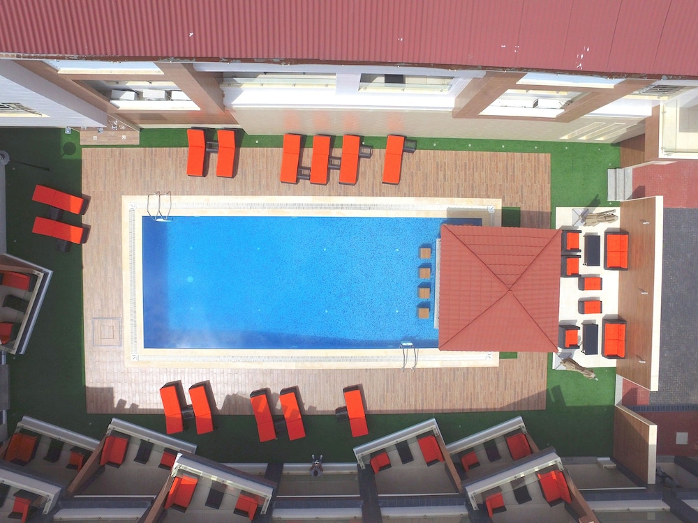 

Milano - Freetown - Pearl Hotel & Residence