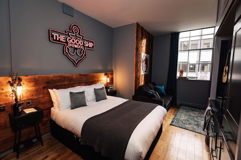

Milano - Aberdeen - BrewDog Kennels - Aberdeen